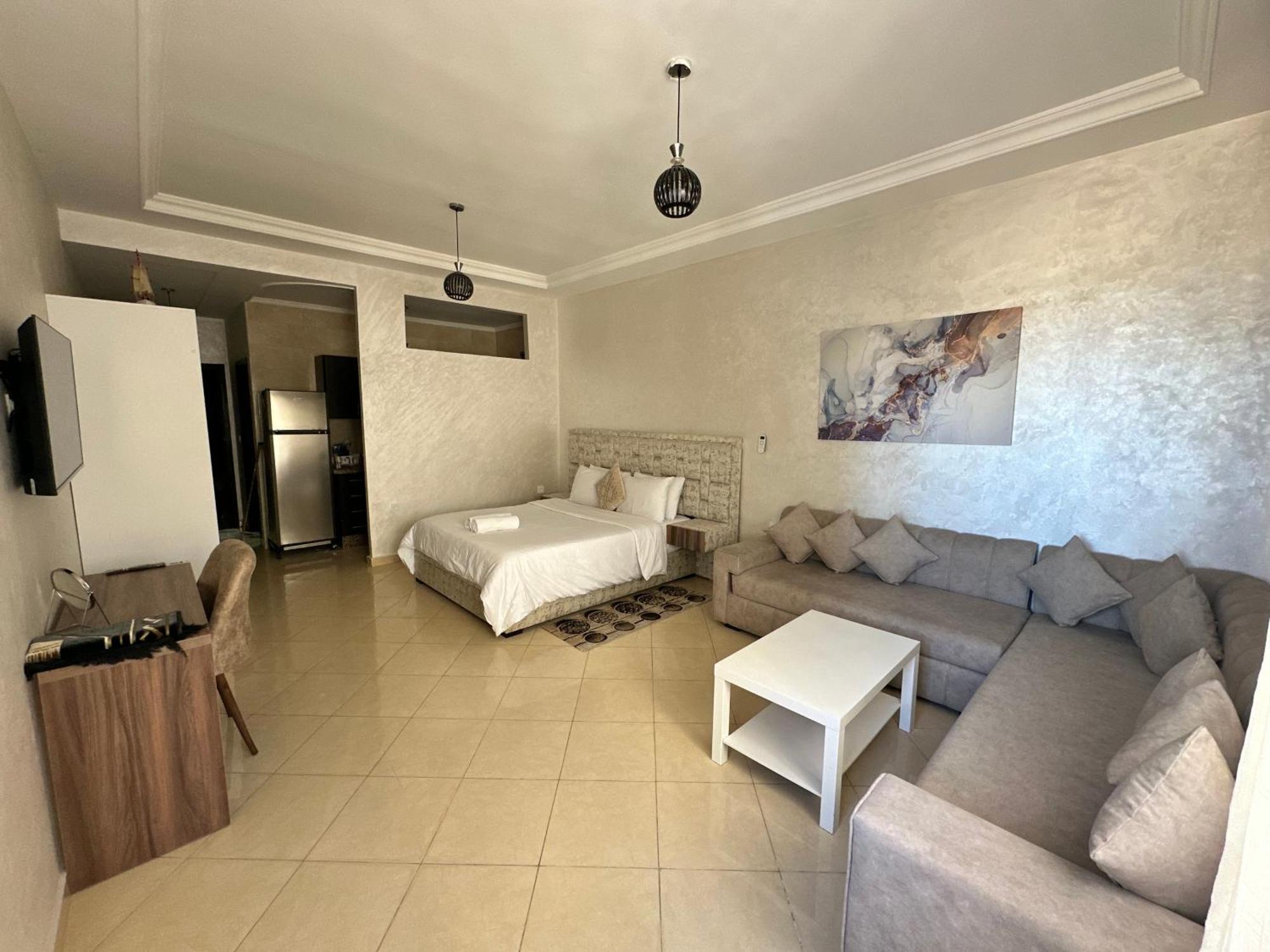 Joli Studio Vue Sur Mer - Gare Tgv Tangier Exterior photo